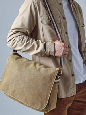 Quadra Vintage Canvas Despatch Bag
